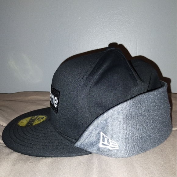 NWT Supreme Box Logo Black Earflap Fitted Hat Size 7 1/2 - Picture 5 of 16